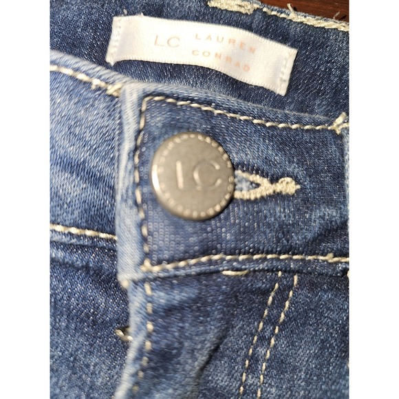 Cuffed Denim Jean shorts by Lauren Conrad Size 4 Women's Blue Denim - Picture 4 of 5